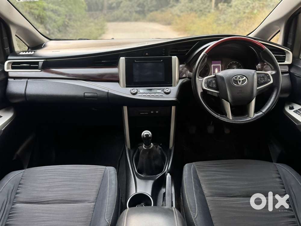 Toyota Innova Crysta