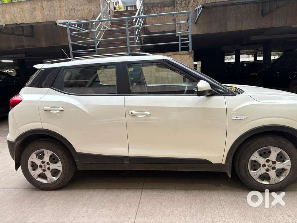 Mahindra Xuv300 2019 Petrol Well Maintained