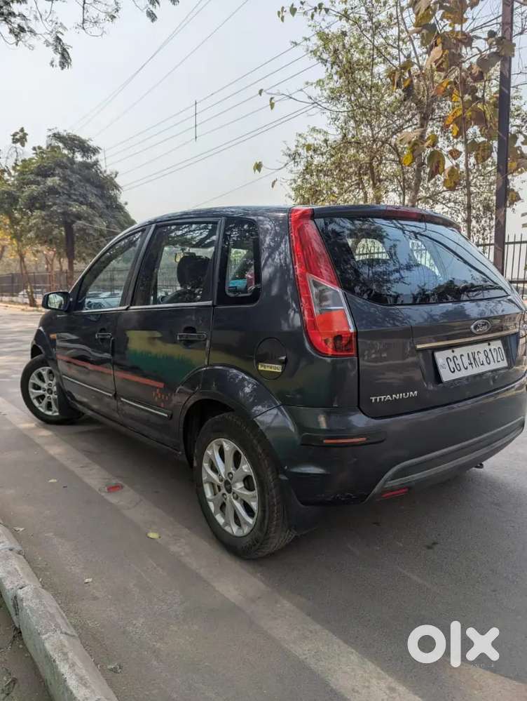 Ford Figo 2013 Petrol Manual