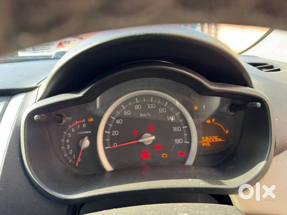 Maruti Suzuki Celerio Zxi Mt, 2017, Petrol