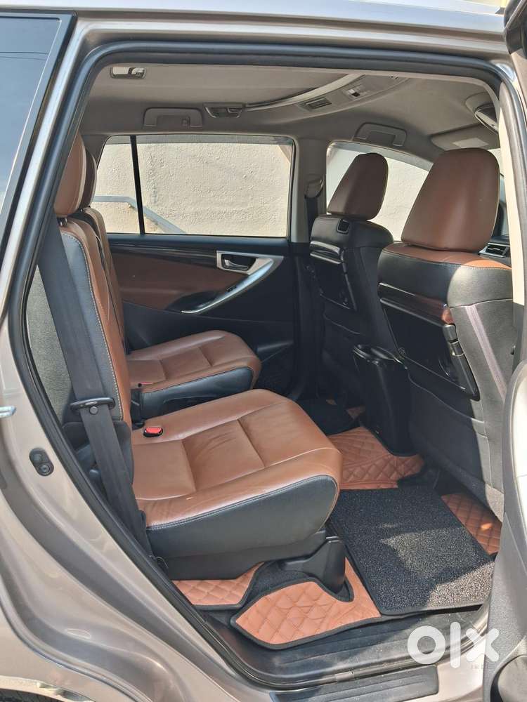 Toyota Innova Crysta 2.8 Zx At, 2017, Diesel