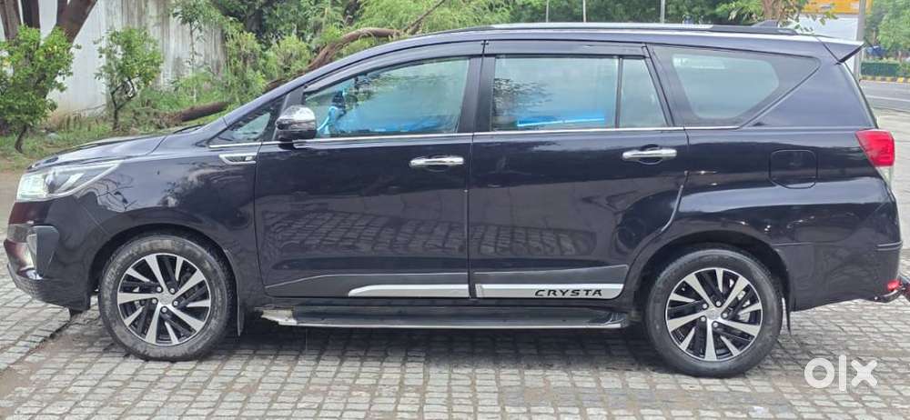 Toyota Innova Crysta [2020-ongoing] 2.4 Zx At 7 Str, 2022, Diesel