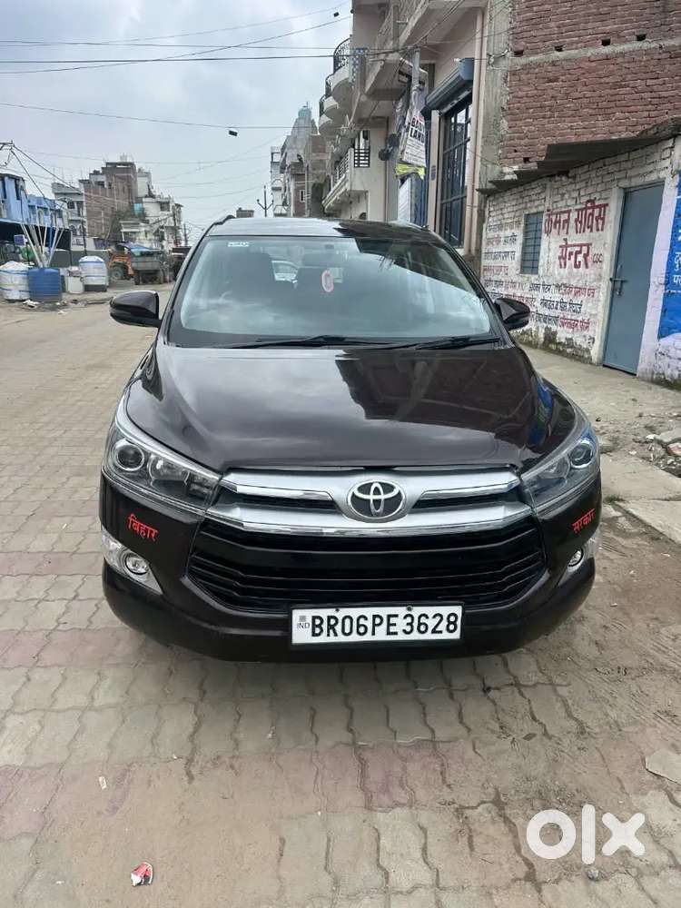 Toyota Innova Crysta 2019 Variant