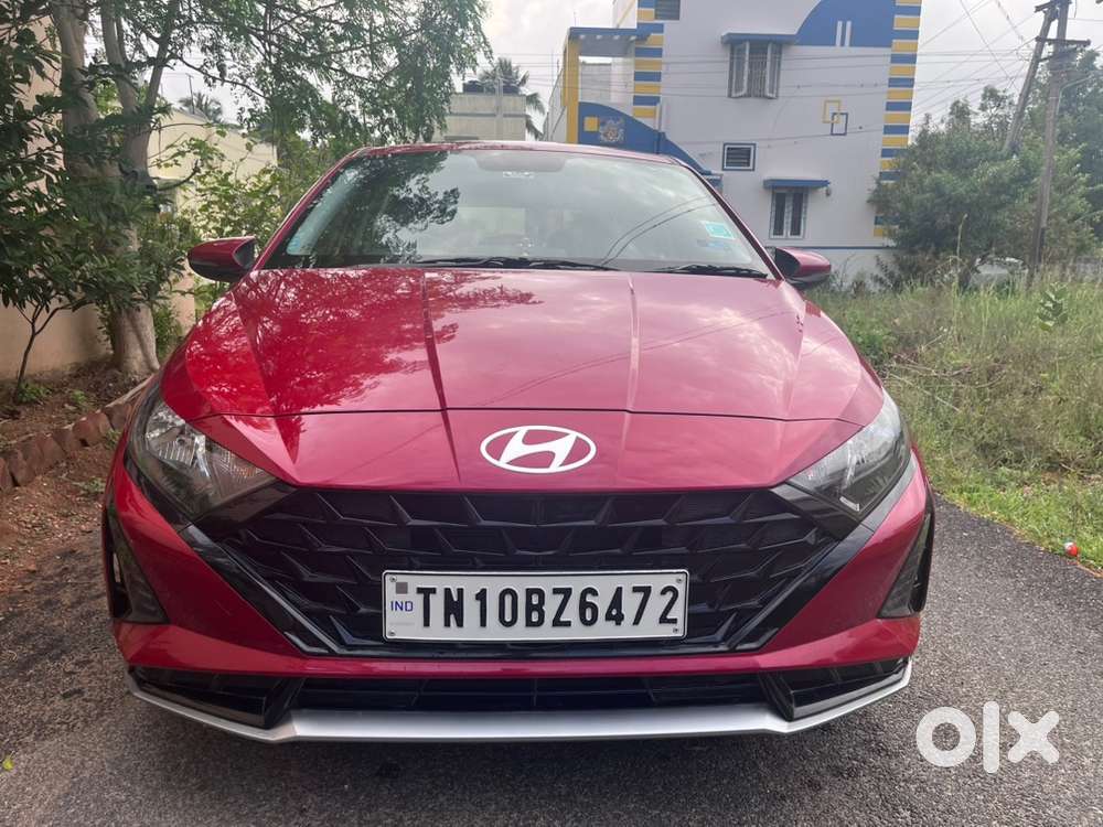 Hyundai I20 Sportz (o) Ivt | Feb 2025 | Sunroof | 1st Owner