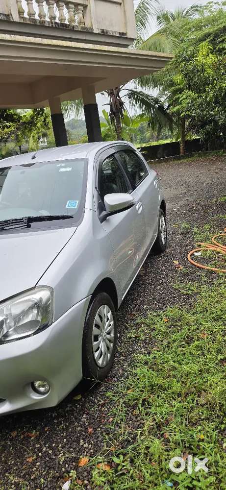 Toyota Etios Liva 2016