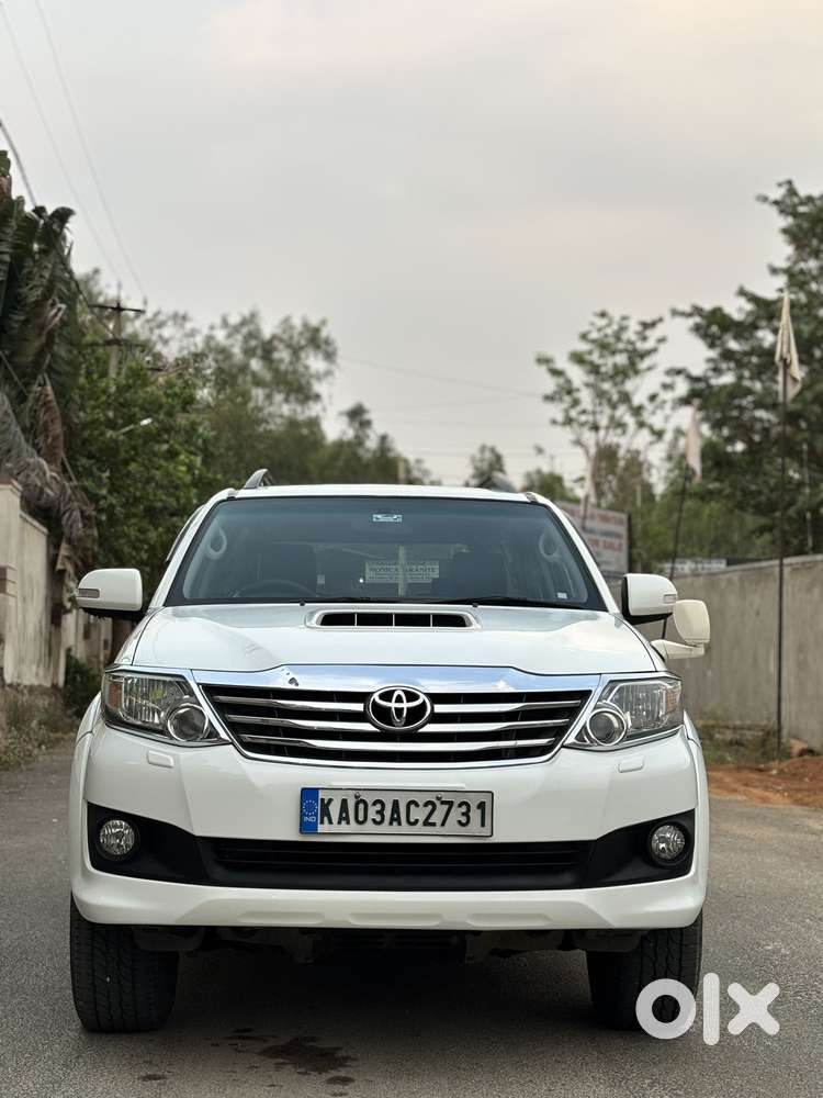Toyota Fortuner 2011-2016 4x4 Mt, 2015, Diesel