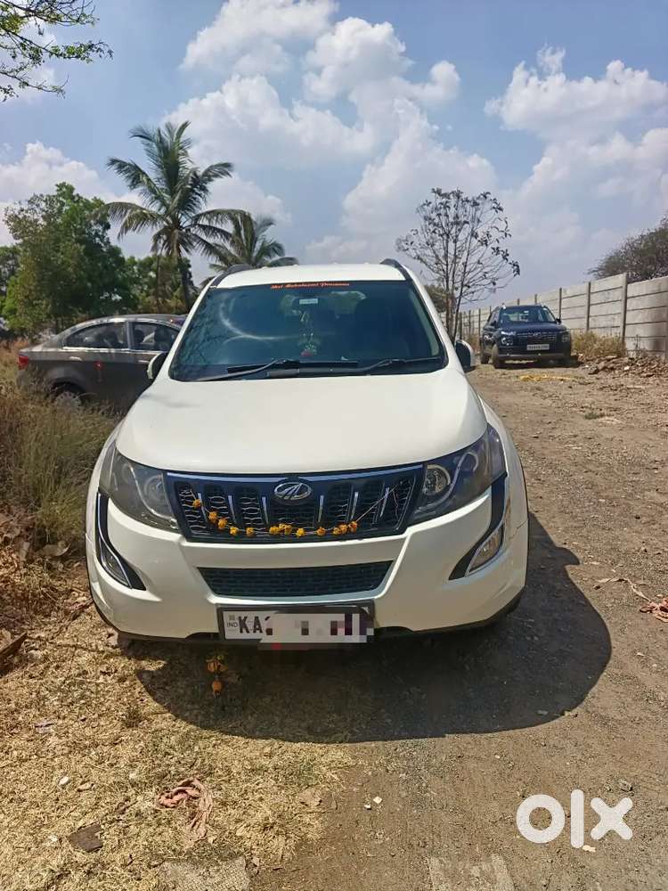 Mahindra Xuv500 2018 Diesel 100000 Km Driven