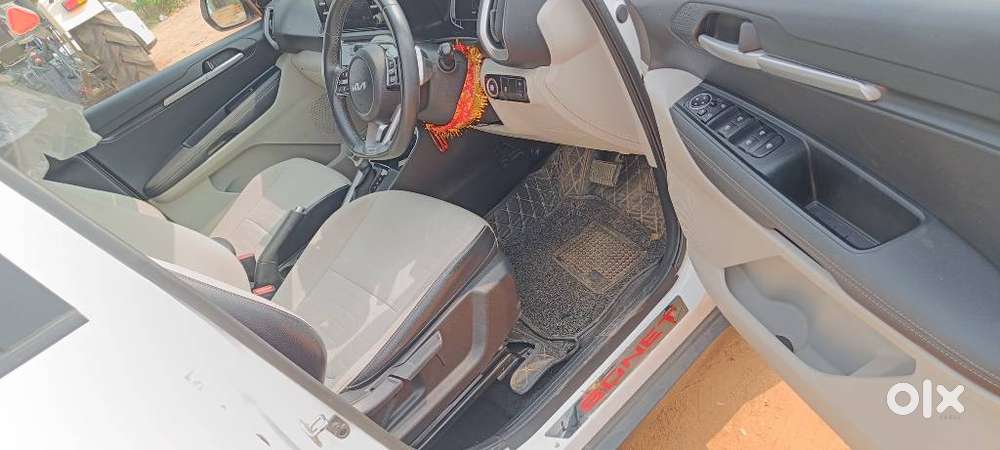 Kia Sonet 1.5 Htk Plus Diesel At, 2022, Diesel