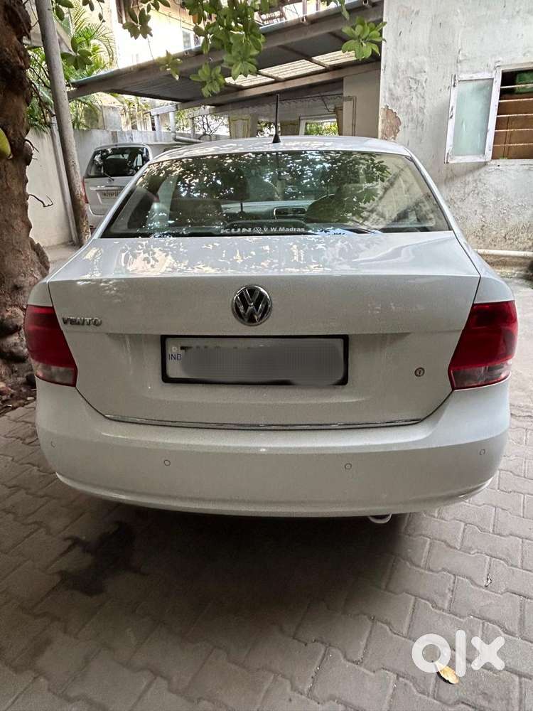 Volkswagen Vento 1.6 Highline Plus 16 Alloy, 2014, Petrol