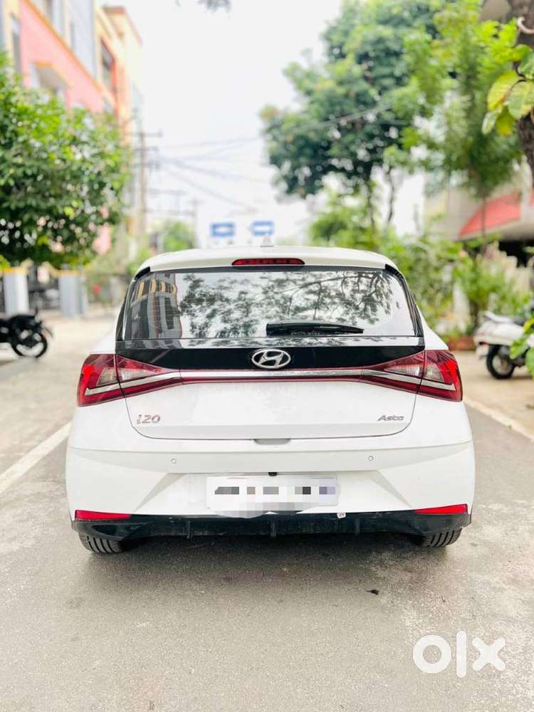 Hyundai I20 Petrol Asta, 2023, Petrol