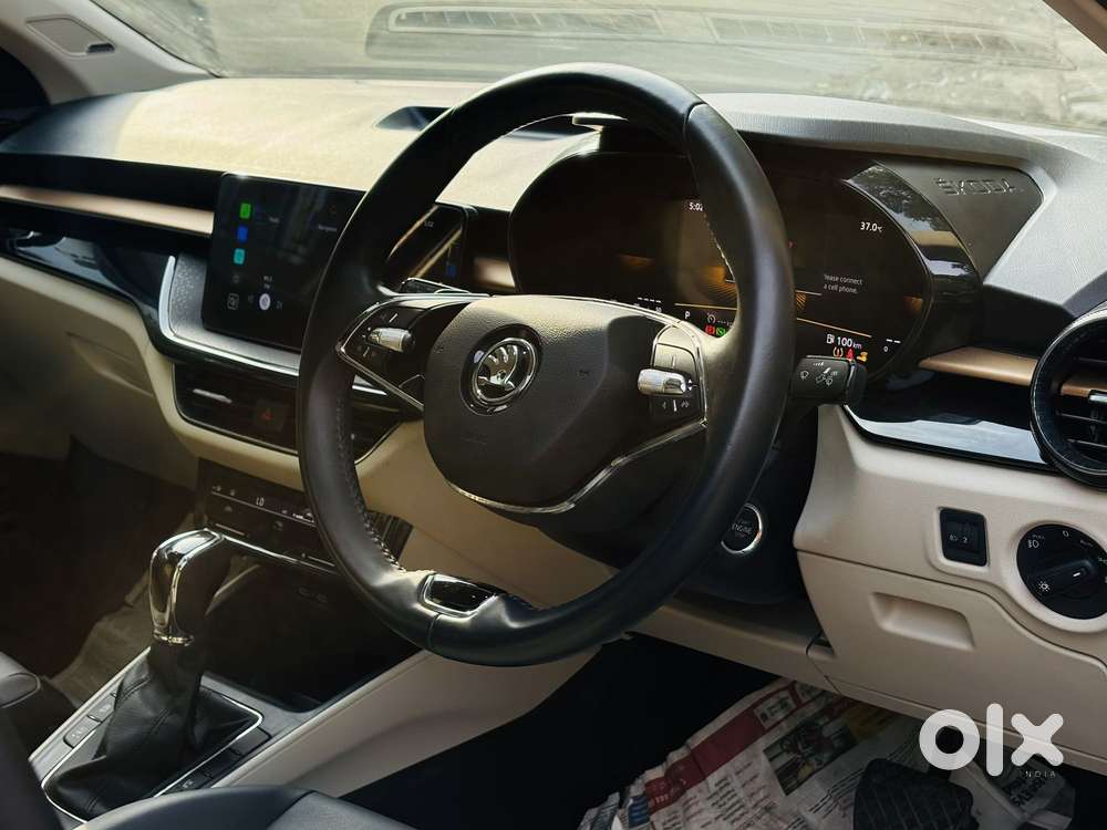Skoda Slavia 1.5 Tsi Style At, 2025, Petrol