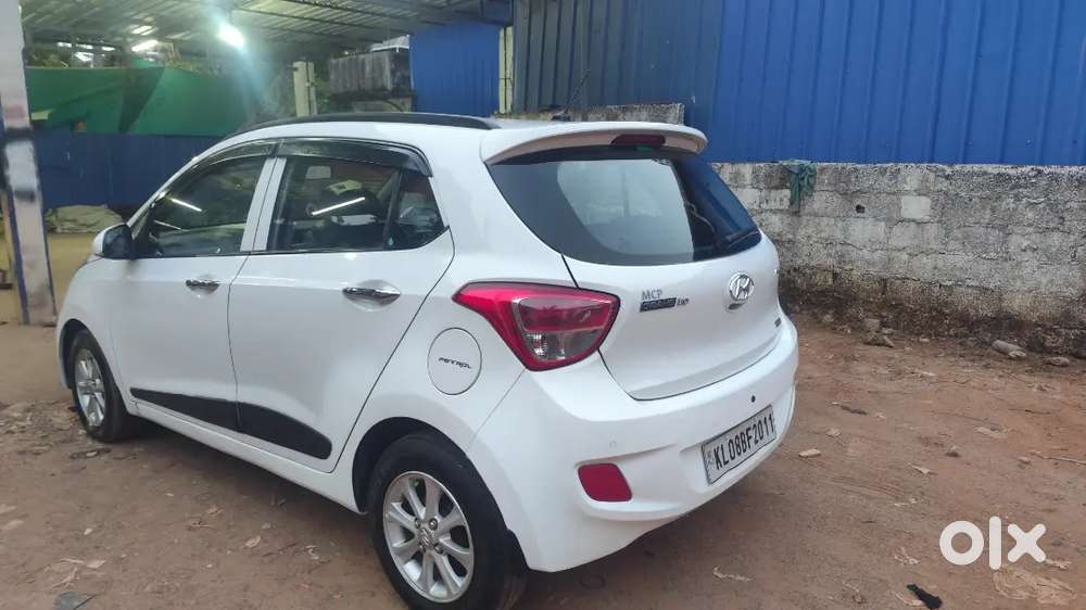 I 10 Asta Automatic Very Less Driven