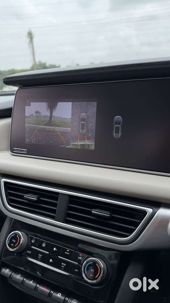 Mahindra Xuv700 2.2 Ax 7 Diesel At Luxury Pack Str, 2023, Diesel