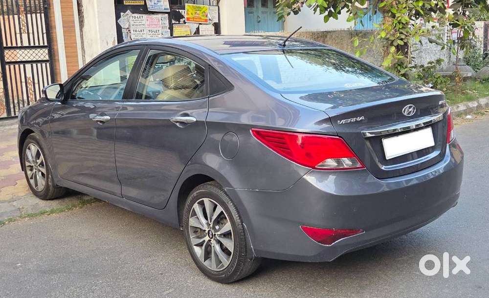 Hyundai Verna Fluidic 1.6 Crdi Sx Opt, 2015, Diesel