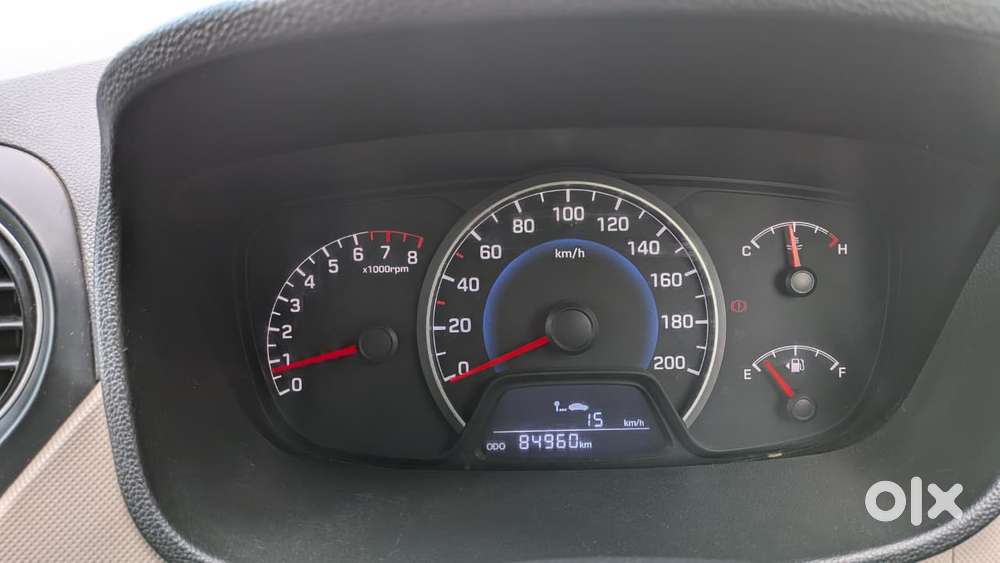 Hyundai Grand I10 2013-2016 Sportz, 2013, Petrol