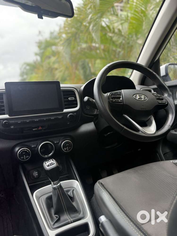 Hyundai Venue 1.5 Crdi Sx (o) Dual Tone, 2020, Diesel