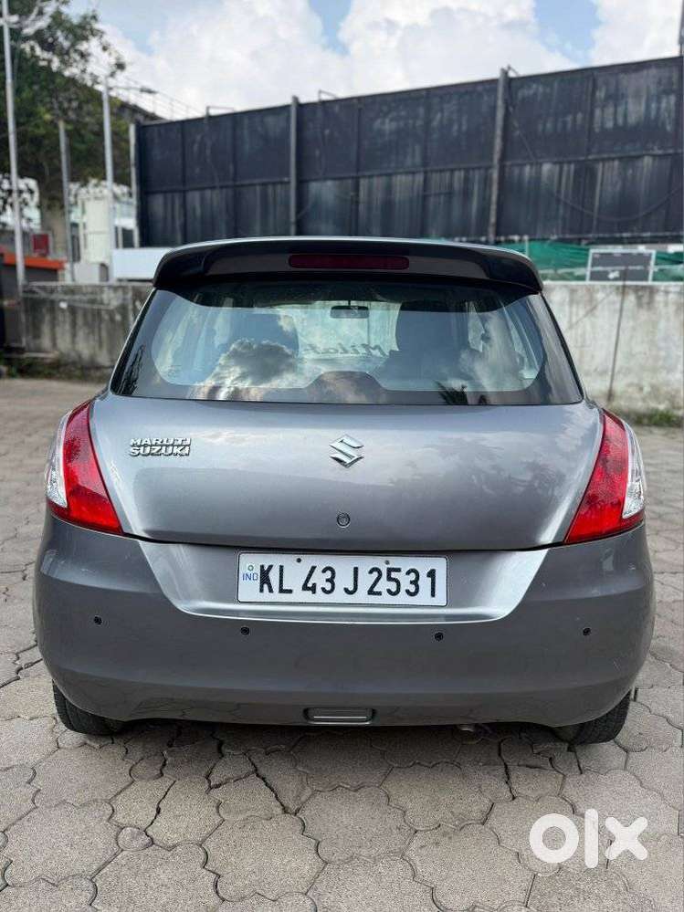 Maruti Suzuki Swift 1.2 Lxi (o), 2016, Petrol