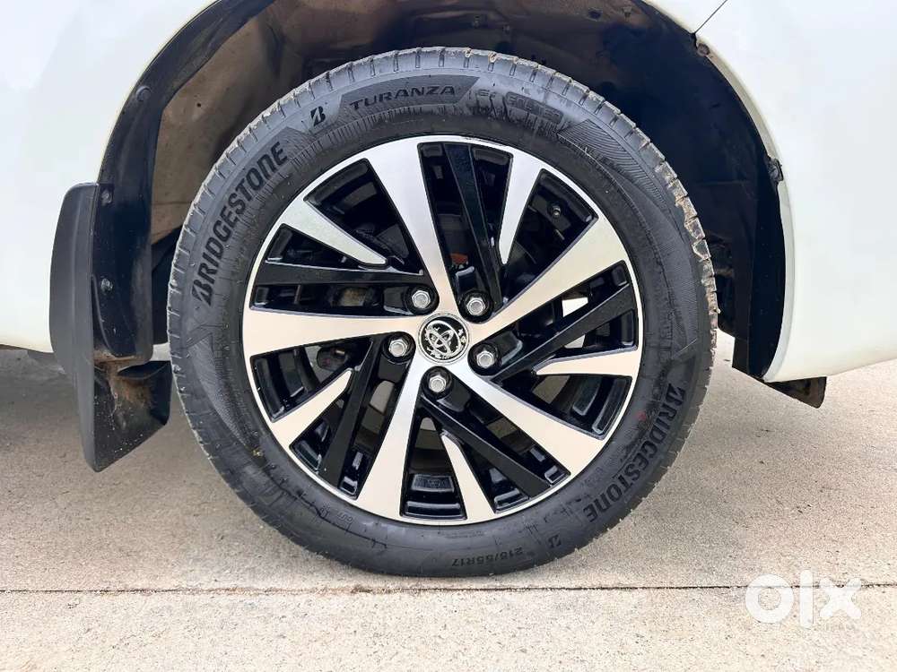 Innova Crysta 2.8 Zx At 2019/20 Single Owner
