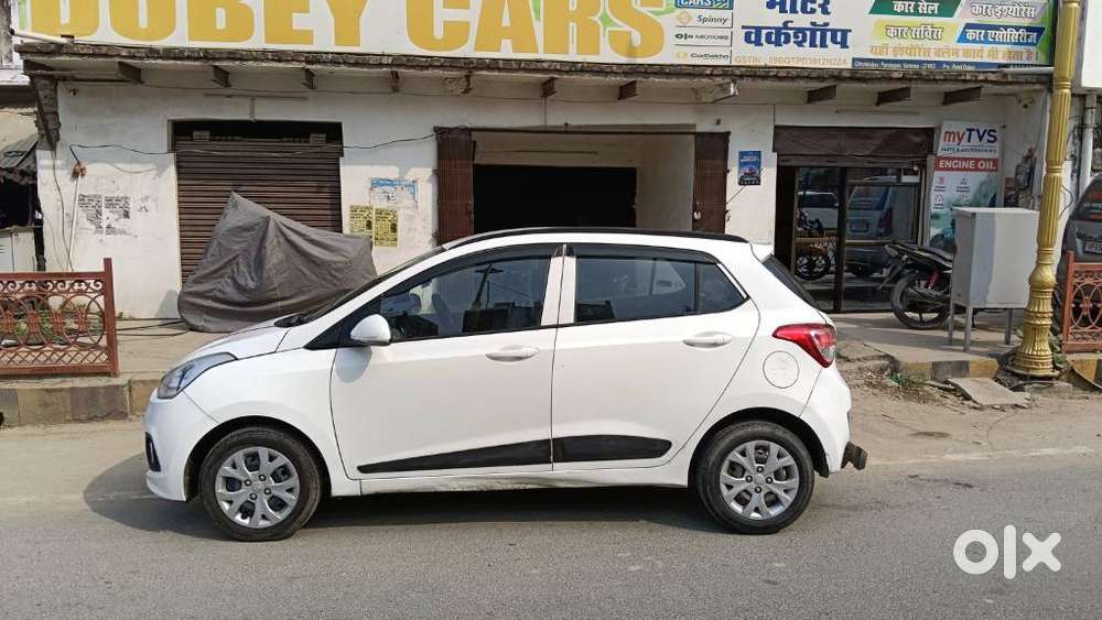 Hyundai Grand I10 Sportz 1.2 Kappa Vtvt, 2016, Petrol