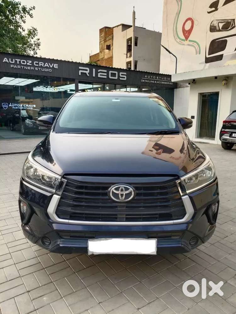 Toyota Innova Crysta [2020-ongoing] 2.7 Gx At 7 Str, 2022, Petrol