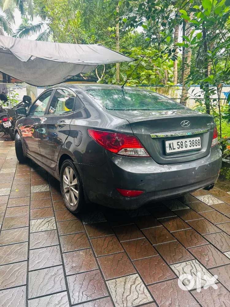 Hyundai Verna 2012 Diesel Manual
