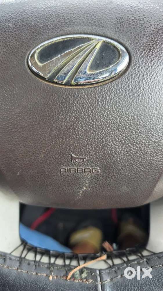 Mahindra Xuv500 2015 Diesel 142000 Km Driven