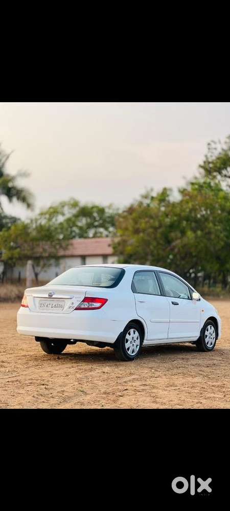 Honda City Zx 2004 Petrol Well Maintained All Peppers Available