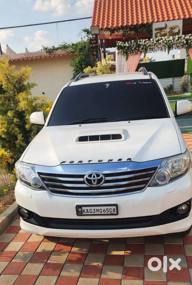 Toyota Fortuner 3.0 4x2 Automatic, 2012, Diesel