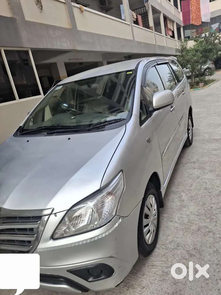 Toyota Innova 2013