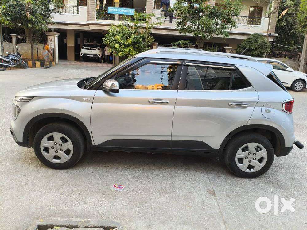 Hyundai Venue S, 2019, Petrol