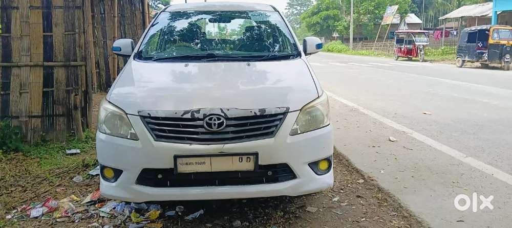 Toyota Innova 2013