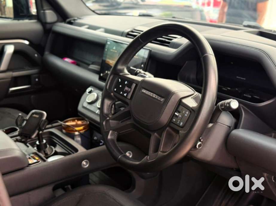 Land Rover Defender 5.0 110 V8, 2023, Petrol