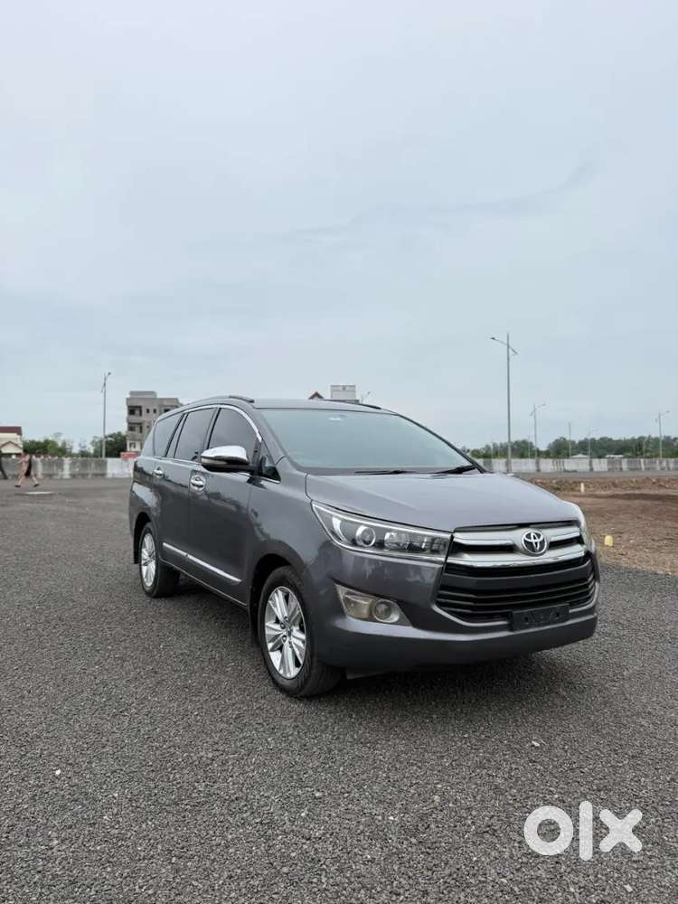 Toyota Innova Crysta 2016 Diesel Manual Z Model