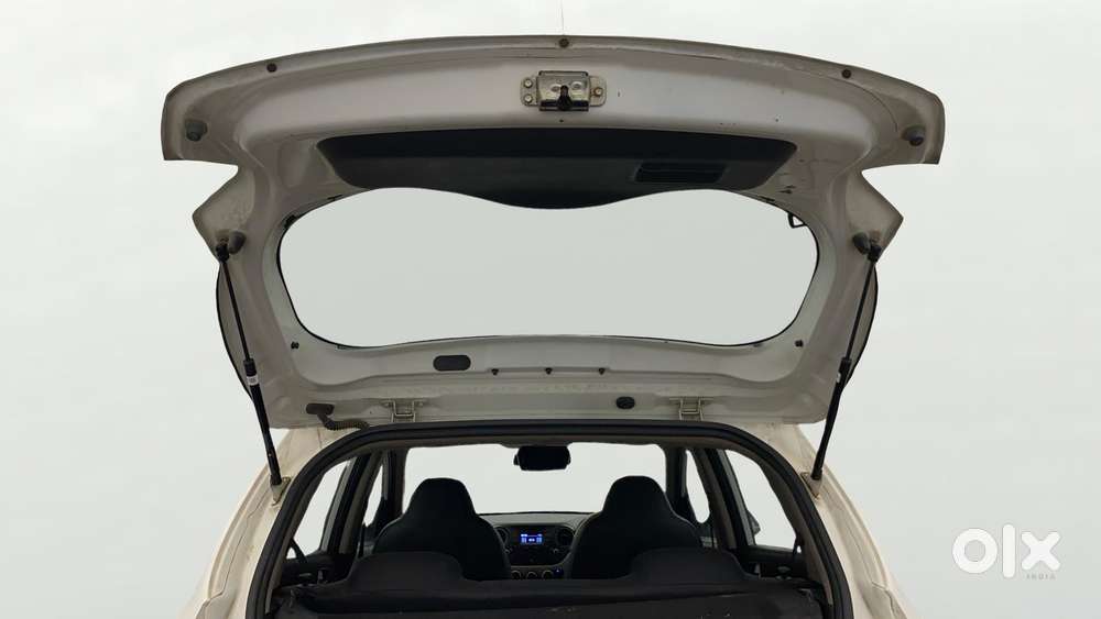 Hyundai Grand I10 Sportz 1.2 Kappa Vtvt, 2015, Petrol