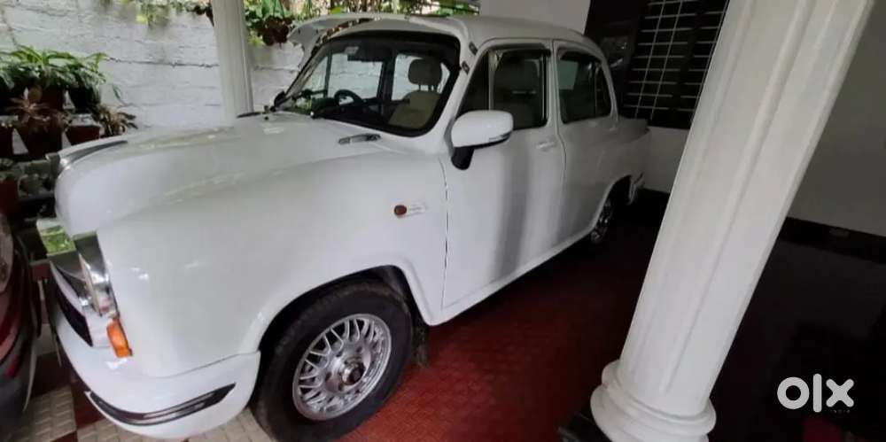 Ambassador Grand Petrol 2010 For Sale