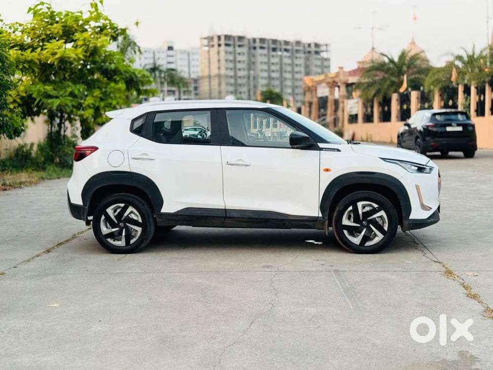 Nissan Magnite 1.0 Xe, 2024, Cng & Hybrids