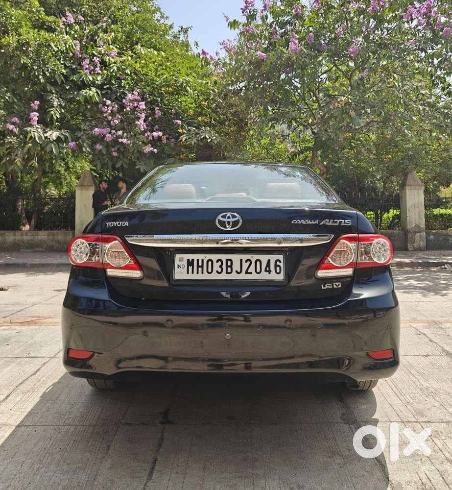 Toyota Corolla Altis [ ] 1.8 Vl At, 2013, Petrol