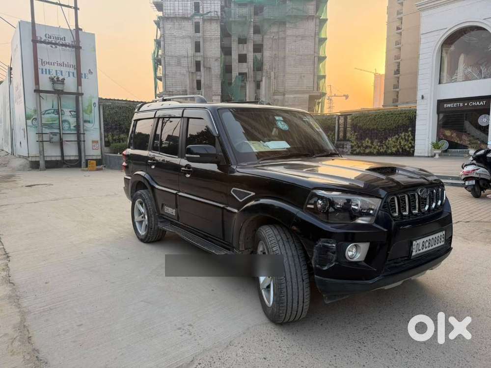 Mahindra Scorpio S9 Diesel Manual 2022 | Black | 85,000 Km | Well Main
