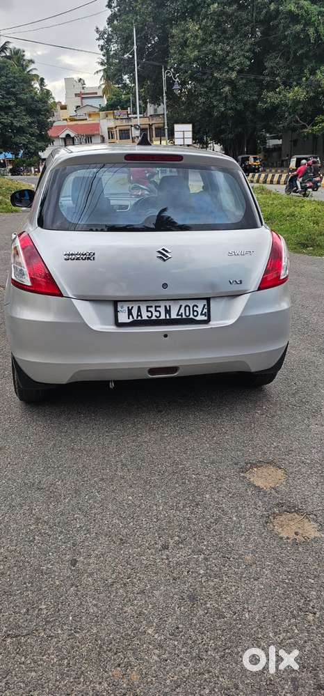 Maruti Suzuki Swift 2015, 2nd Owner,  Petrol Good Condition