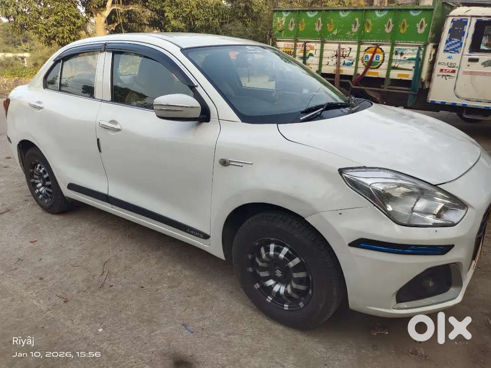 Maruti Suzuki Dzire 2023 Cng & Hybrids 135000 Km Driven