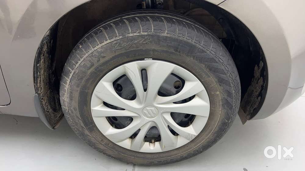 Maruti Suzuki Swift Amt Vvt Vxi, 2022, Petrol