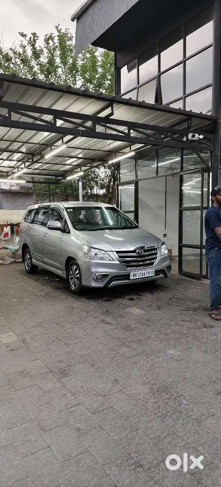 Toyota Innova 2015 Z Full Option December Last Model