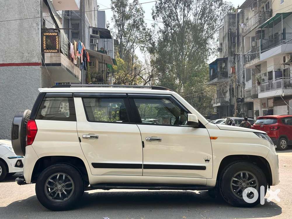 Mahindra Tuv 300 T10, 2018, Diesel