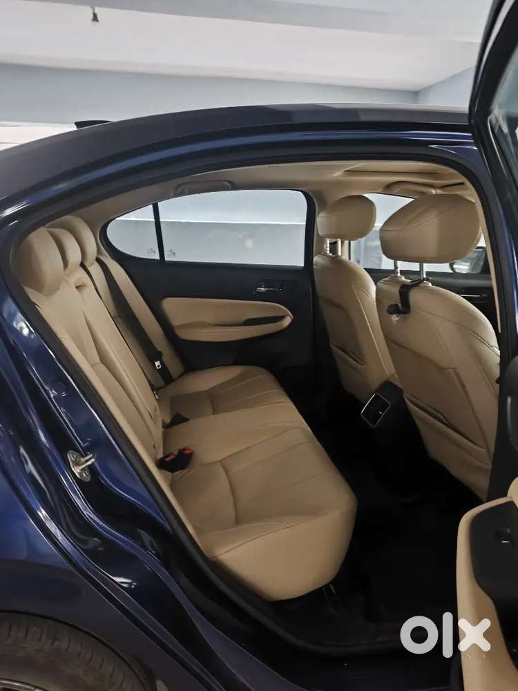 Honda City Zx 2024 Petrol Well Maintained