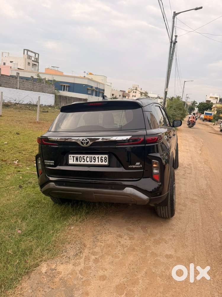 Toyota Urban Cruiser Hyryder 2024 Well Maintained