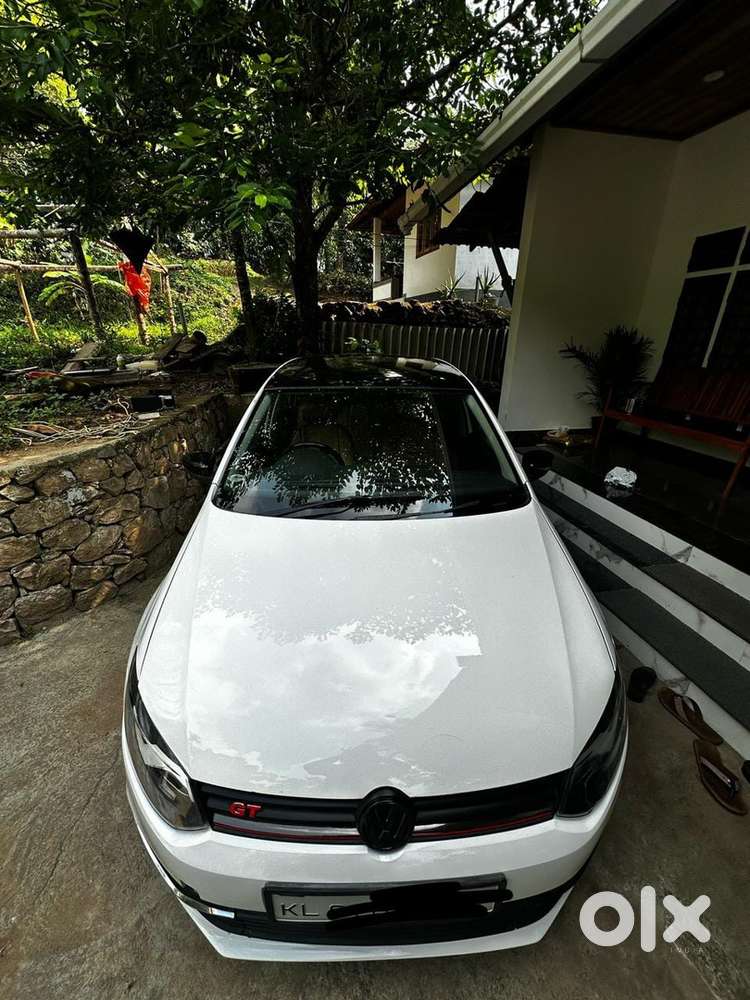 Volkswagen Polo Automatic 2015
