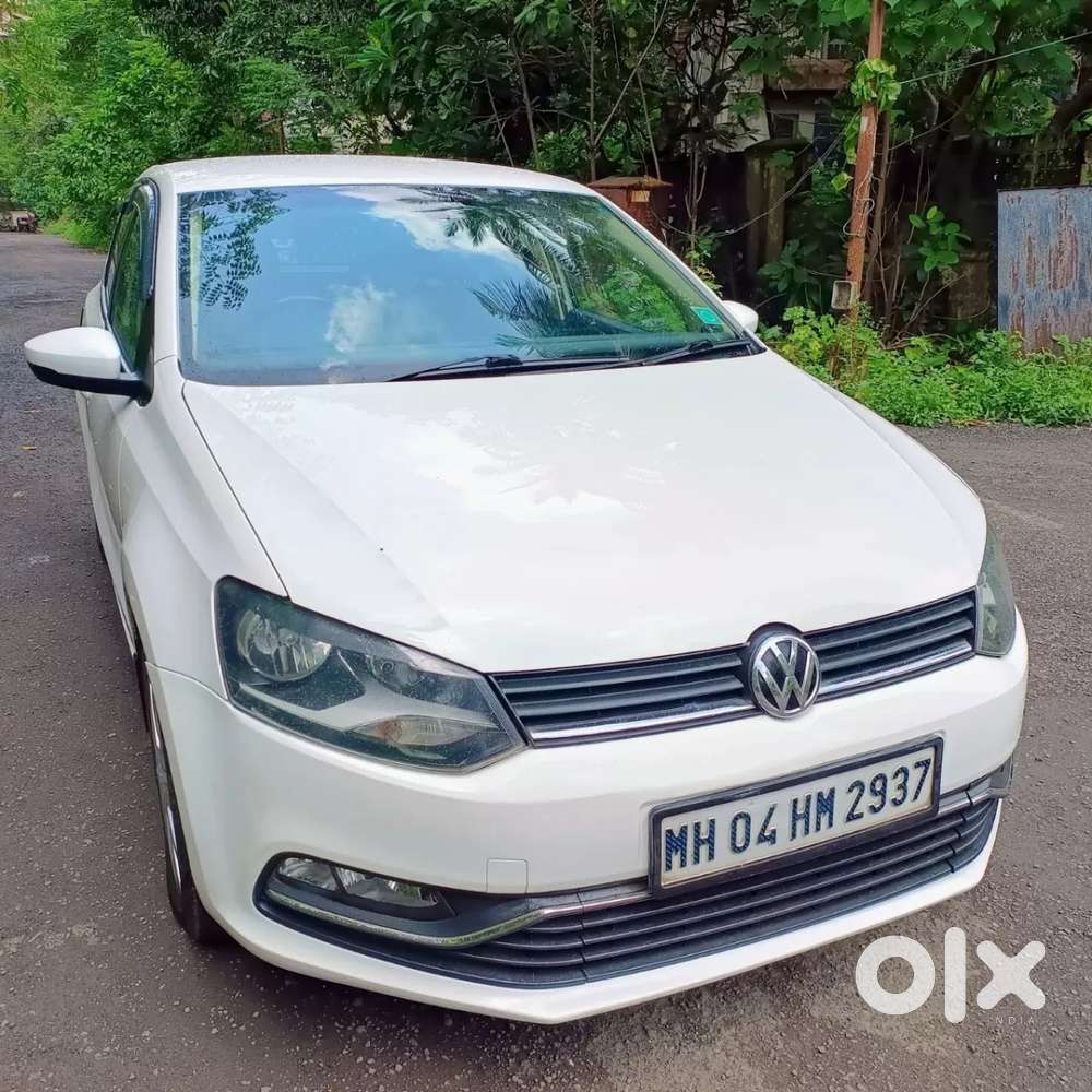 Volkswagen Polo Petrol Highline 1.2l, 2016, Petrol