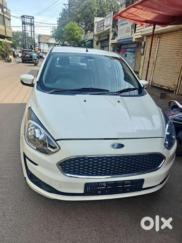 Ford Figo Automatic Titanium 2021
