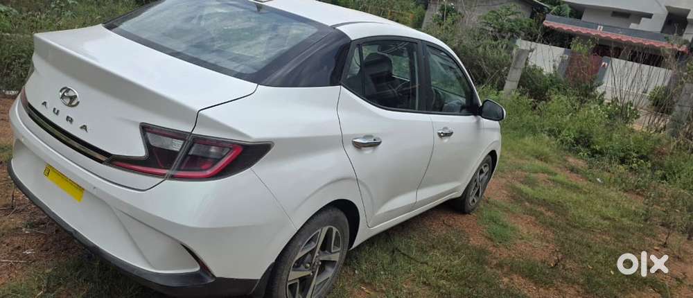 Hyundai Diesel Manual 2020 Showroom, Track