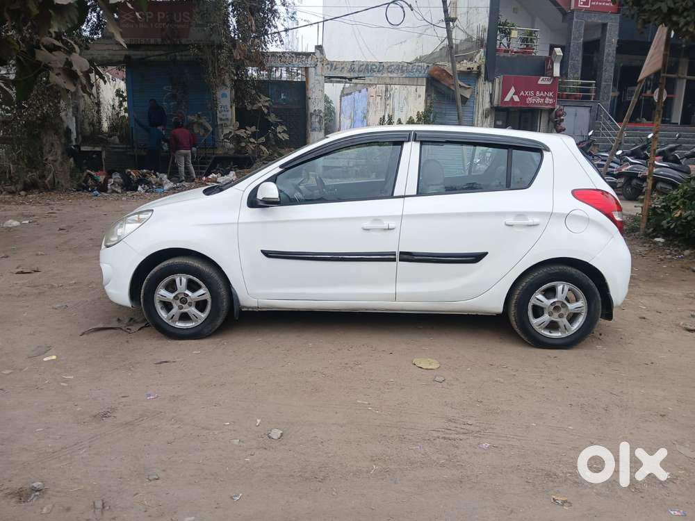 Hyundai I20 2009-2011 Asta, 2011, Cng & Hybrids